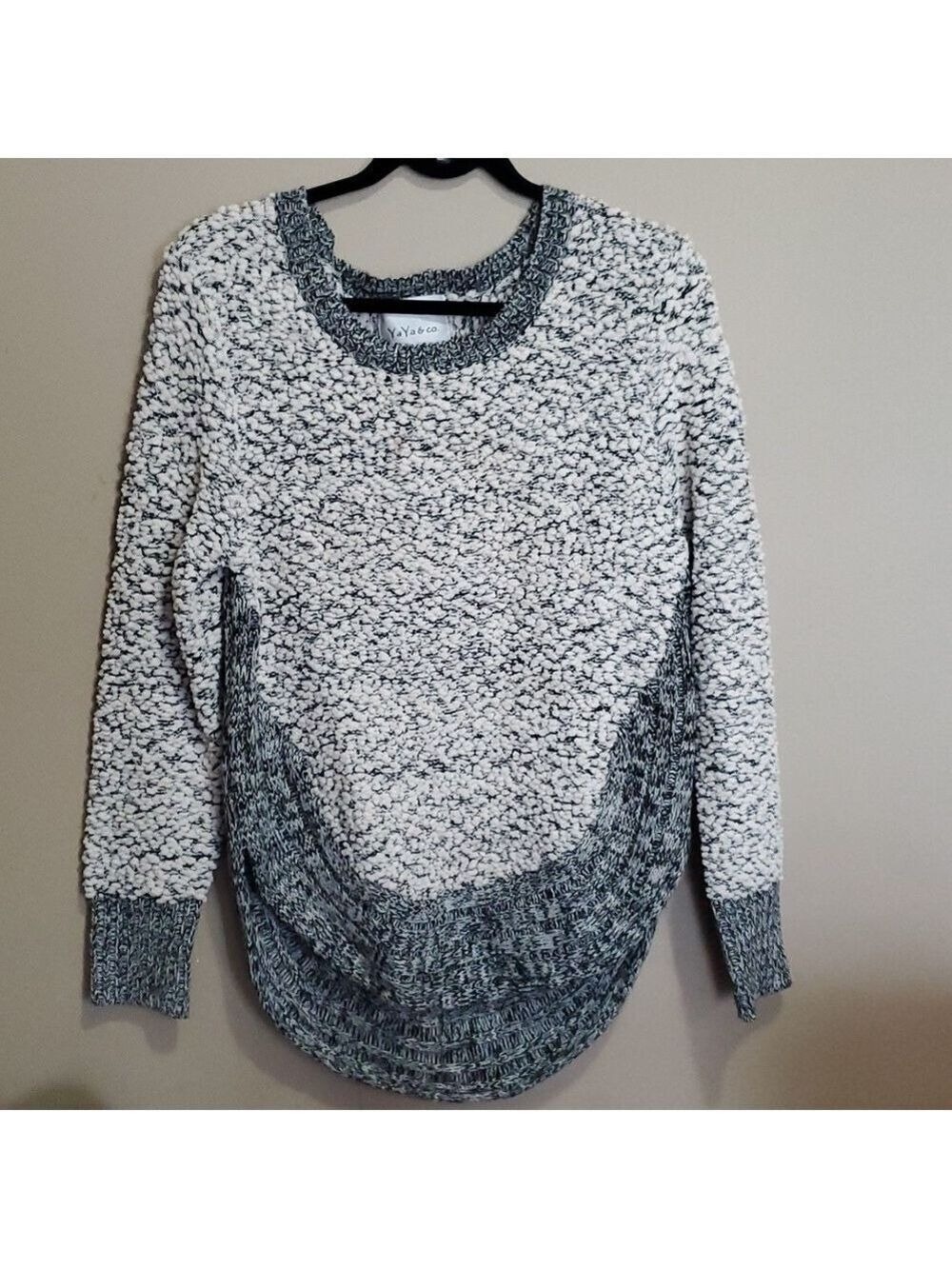 Ya Ya & co sweater size medium/large